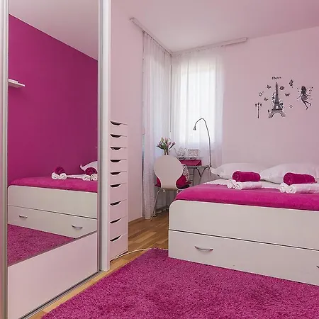 Beni Apartment Makarska
