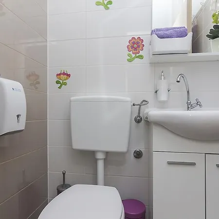 Beni Apartment Makarska